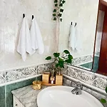Pink House - فندق مبيت وإفطار *