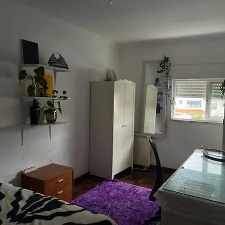 Bed & Breakfast Pink House - Lisbon