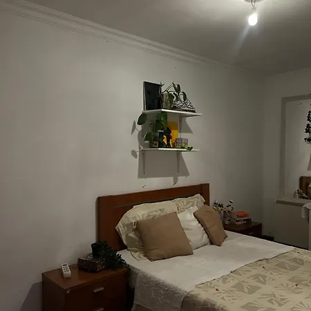 Pink House - Bed & Breakfast