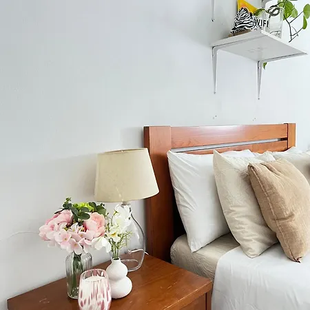 Pink House - Bed & Breakfast *