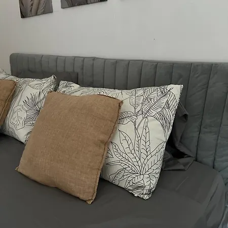 Bed & Breakfast Pink House - Lisbon